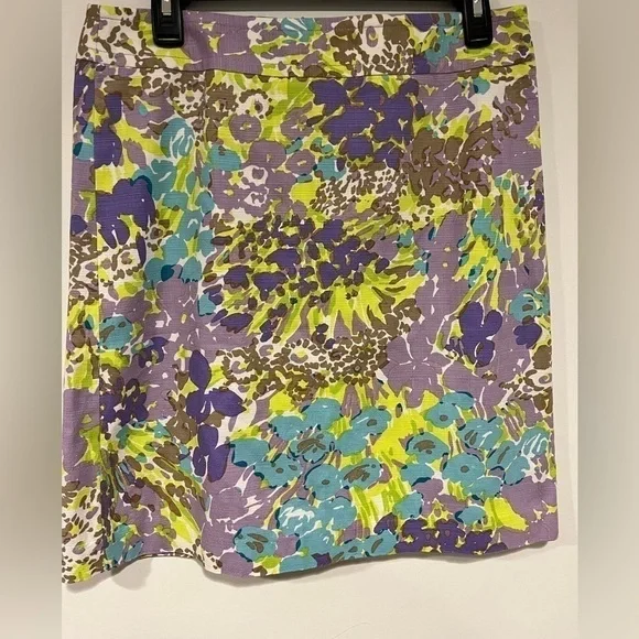 Gorgeous Floral Lilac and Green Talbots Skirt 6 - Picture 2 of 7